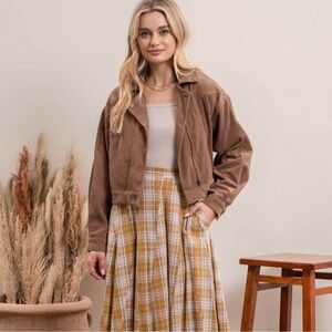 Brown cropped jacket